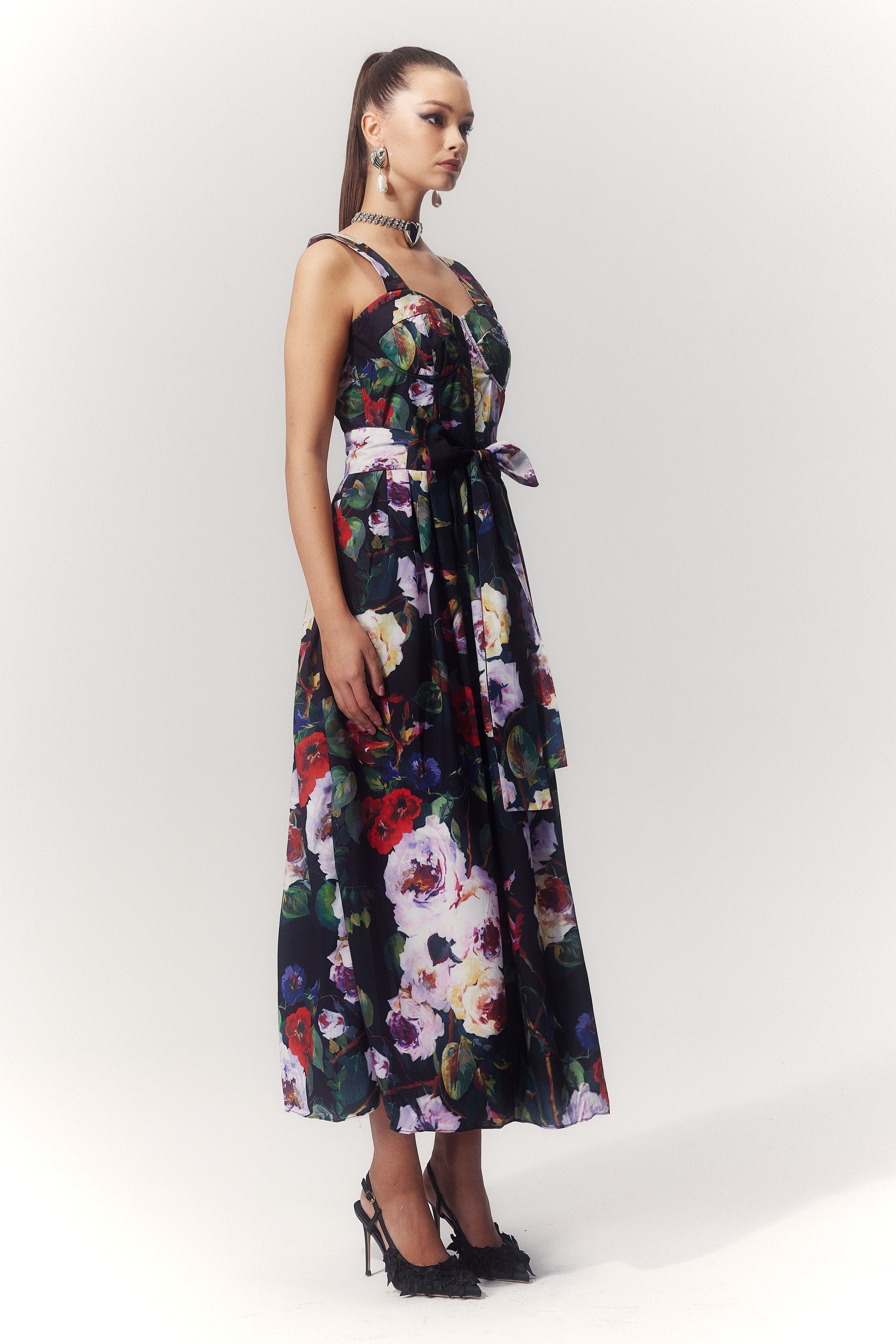 Teresa Floral Printed Sweetheart Midi Dress