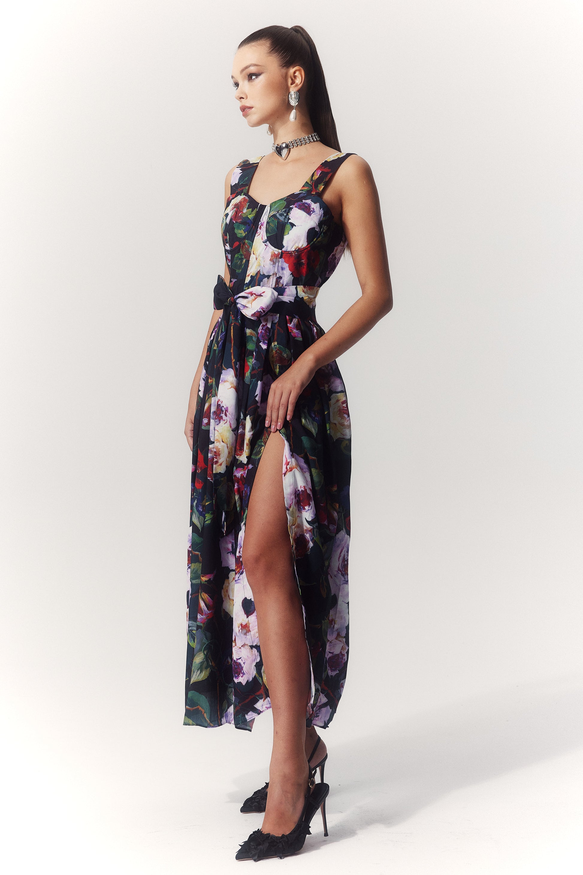 Teresa Floral Printed Sweetheart Midi Dress