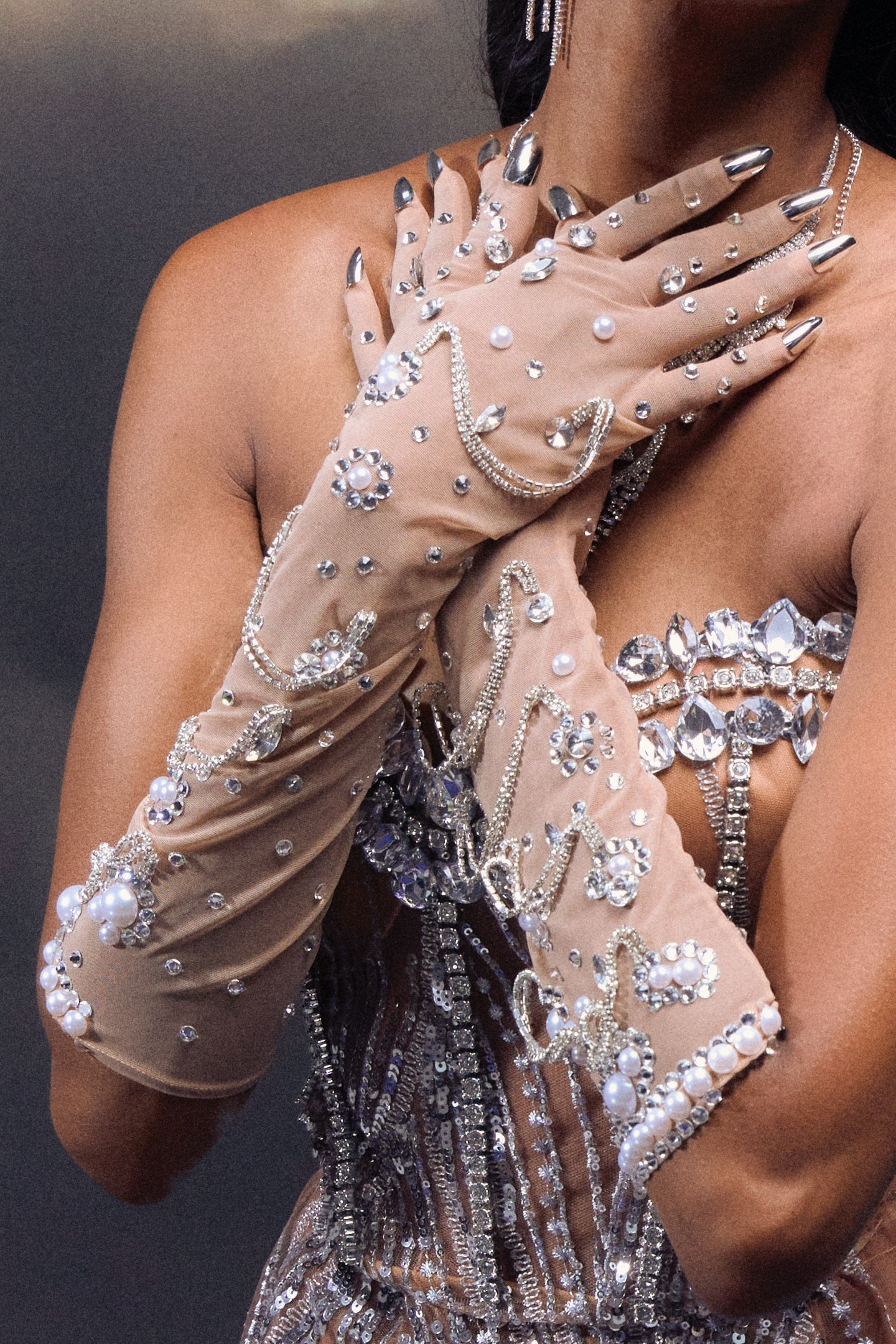 Sparkly Crystal Pearl Gloves