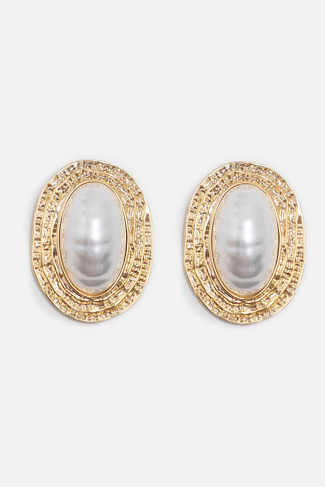 Textured Pearl Stud Earrings