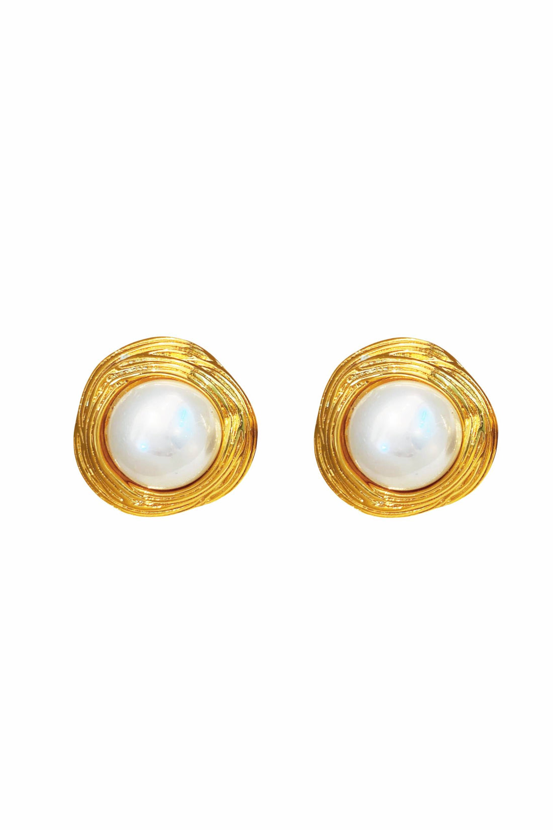 Irregular Edge Pearl Earrings