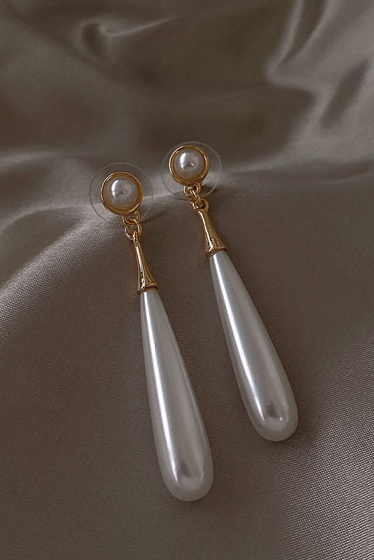 Teardrop Faux Pearl Earrings