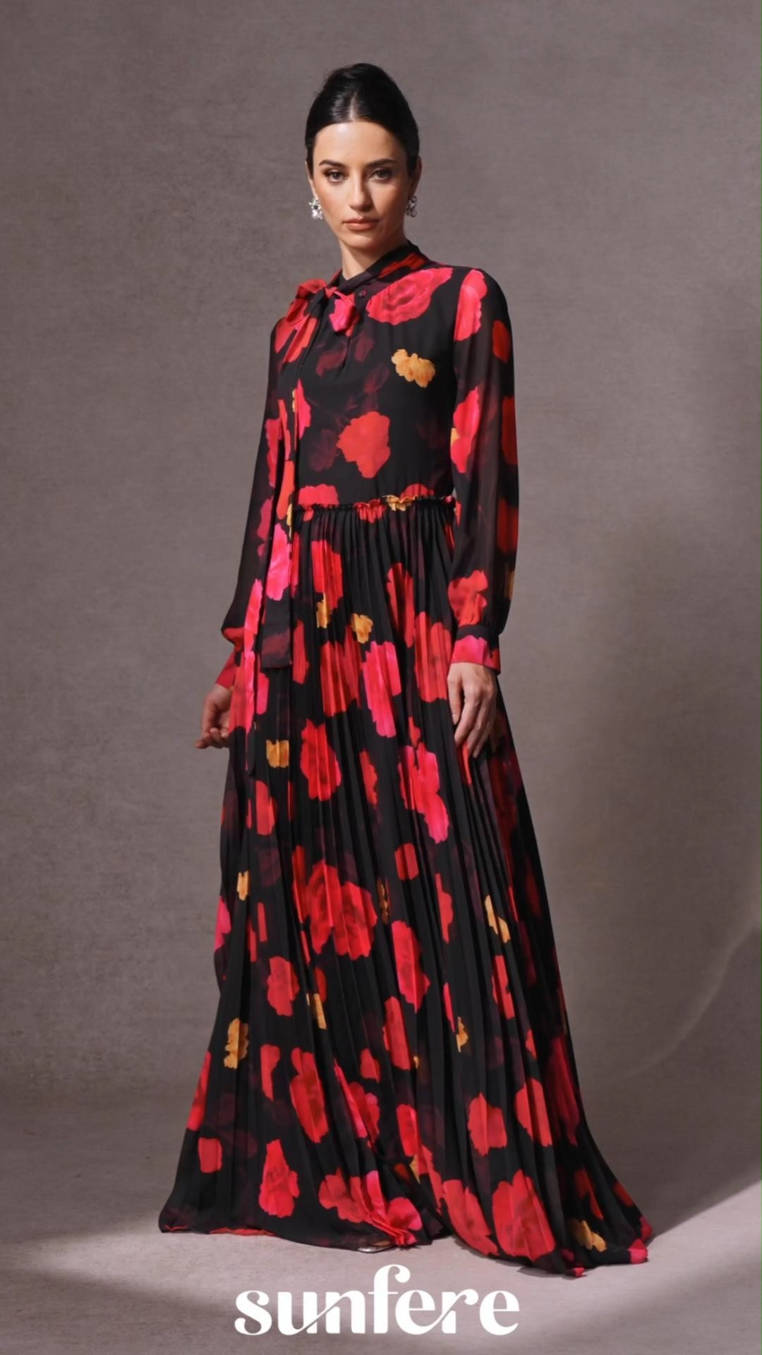 Adela Floral Printed Long Sleeve Maxi Dress