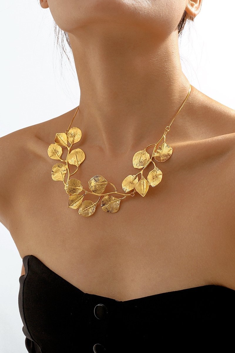 Textured Gingkgo Leaf Necklace